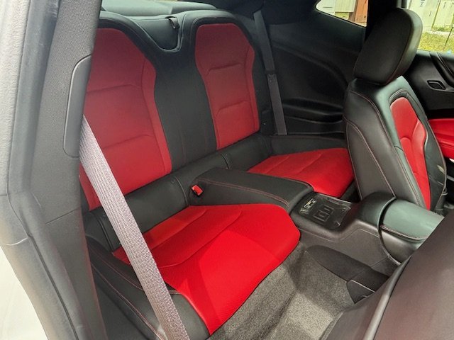 2017 Chevrolet Camaro 2LT - Photo 9
